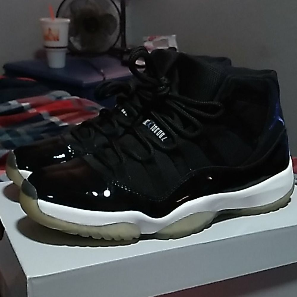 2009 Air Jordan retro 11 Space Jam 2009
